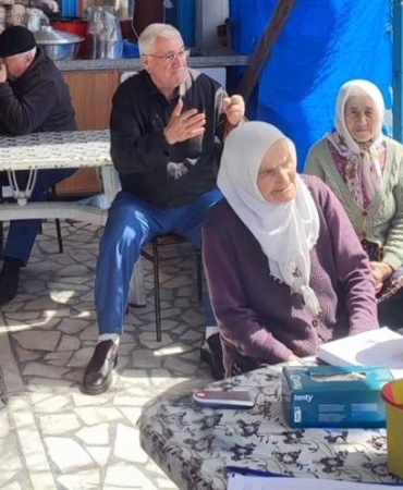 Merkez Toplum Sağlığı Merkezi ekipleri tarafından mobil sağlık hizmetleri kapsamında Kıranpazarı, Hasanefendi, Mamak, Okçular, Kaman, Karahüseyinli ve Çaybükü köylerine ziyaretler gerçekleştirildi.