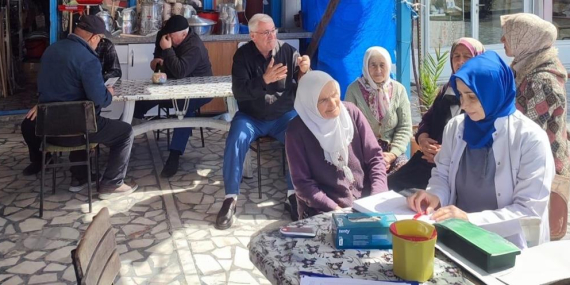Merkez Toplum Sağlığı Merkezi ekipleri tarafından mobil sağlık hizmetleri kapsamında Kıranpazarı, Hasanefendi, Mamak, Okçular, Kaman, Karahüseyinli ve Çaybükü köylerine ziyaretler gerçekleştirildi.