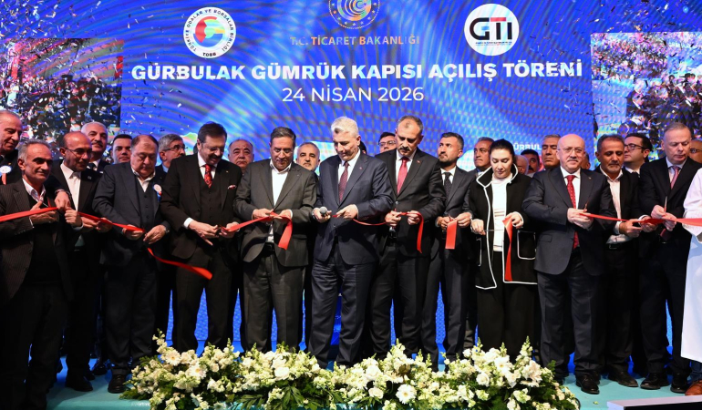 Modernizasyon çalışmaları tamamlanan Gürbulak Sınır Kapısı, Ticaret Bakanı Ömer Bolat’ın ve Türkiye Odalar ve Borsalar Birliği (TOBB) Başkanı M. Rifat Hisarcıklıoğlu’nun katıldığı tören ile hizmete açıldı.​ Açılış programına Bartın Ticaret ve Sanayi Odası Yönetim Kurulu Başkanı Halil Balık da katılım sağladı.