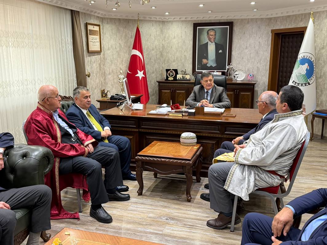 AHİ 22